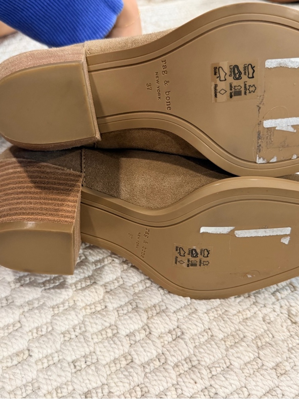 Rag & Bone Dart Suede Pull-On Ankle Booties - Picture 8 of 9